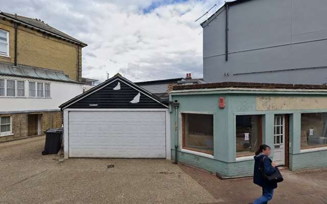 Launderette Cowes