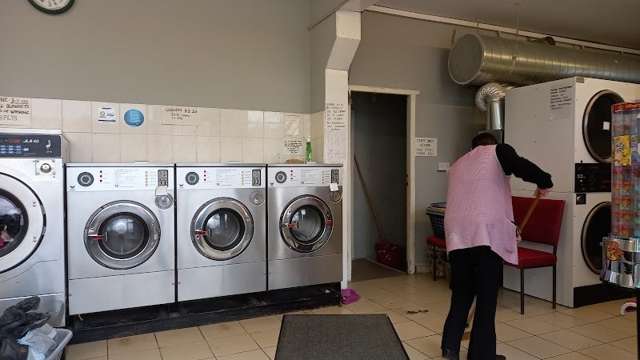 Rafiki Launderette & Dry Cleaning