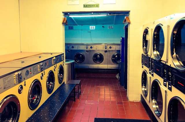Long Lane Launderette