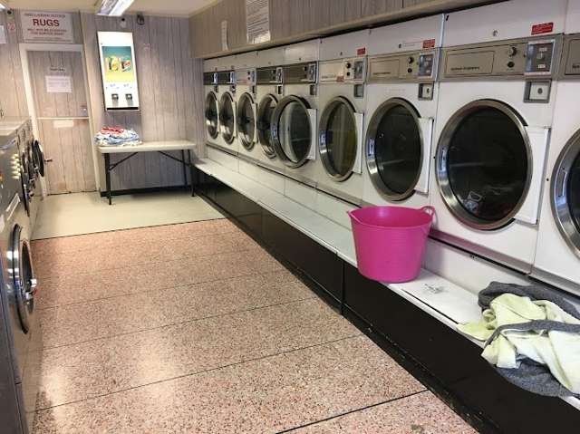 Yateley Launderette