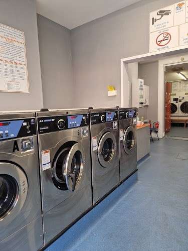 Wash & Co