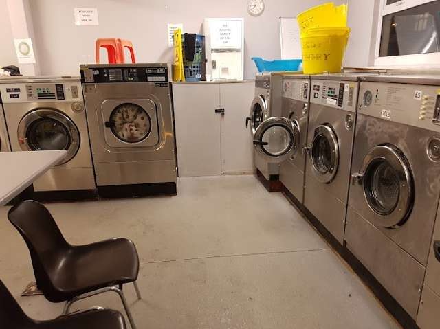 Biscot Coin-op Launderette