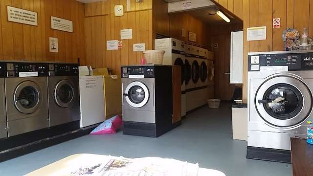 Dawlish Laundrette
