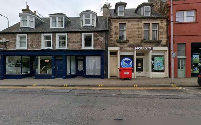 Molly's Laundrette