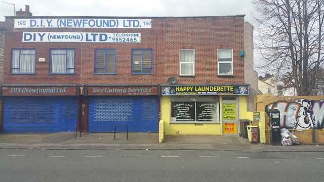 Happy Laundrette