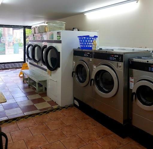 5 Star Launderette and Dry Cleaners