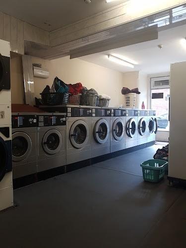 Harehills Super wash laundrette &dry cleaning