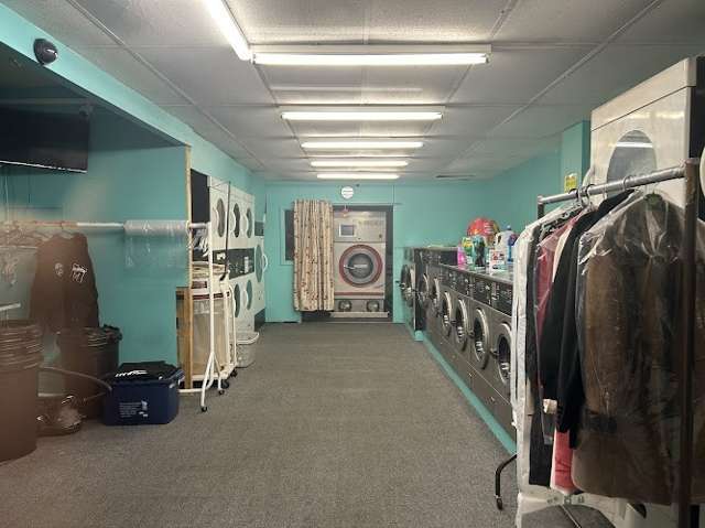 Oasis Laundrette