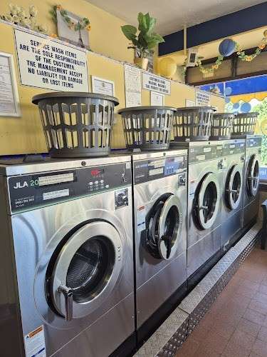 LEW-NOR Launderette