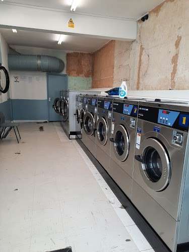 Staffords Launderette - Sandy Park