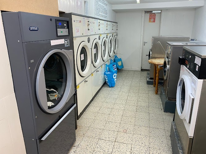 Clifton Road Launderette
