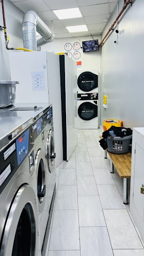Headstone Laundrette