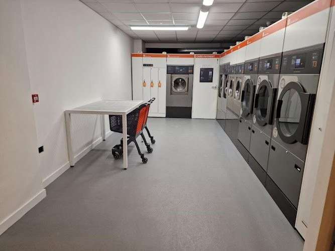 24 Laundromat - Darlington