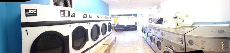 Tilbury Launderette launderette photo