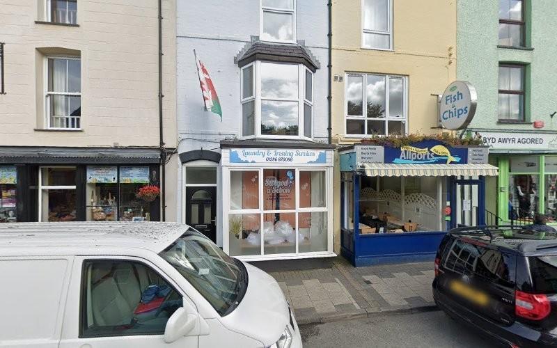 Swigod a Sebon launderette photo