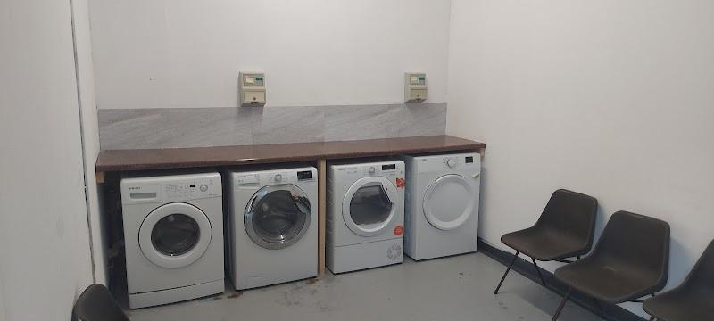 Kilkhampton Launderette launderette photo