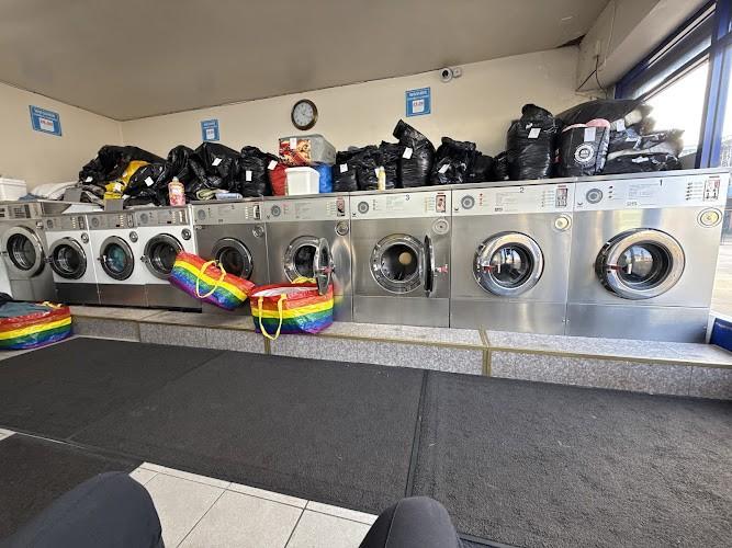 Lincoln green co op launderette & dry cleaners