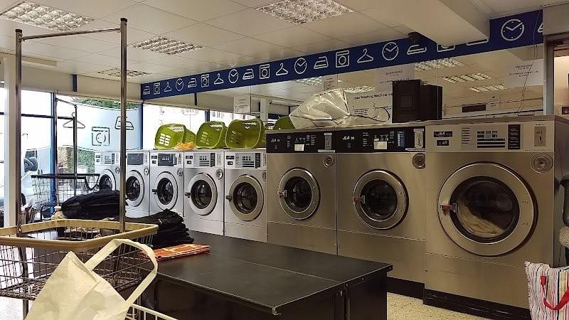 Bizzywash launderette photo