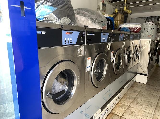 Dots Laundry launderette photo