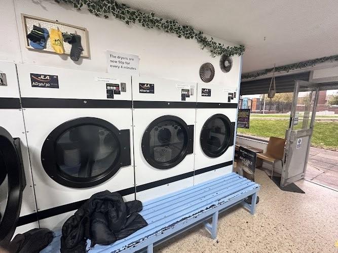 Bubbles Laundrette launderette photo