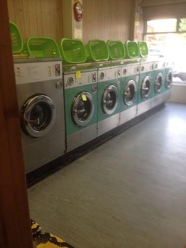 Heathpark Launderette launderette photo