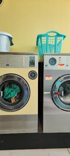 Victoria Road Launderette launderette photo