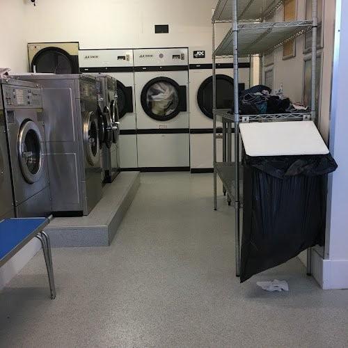 Laundromat in Brighton launderette photo