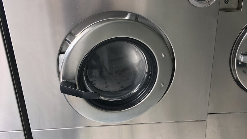 Clean N Dry Launderette,