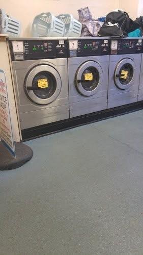 The Washbowl Launderette launderette photo
