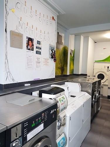 Snow White Laundrette launderette photo