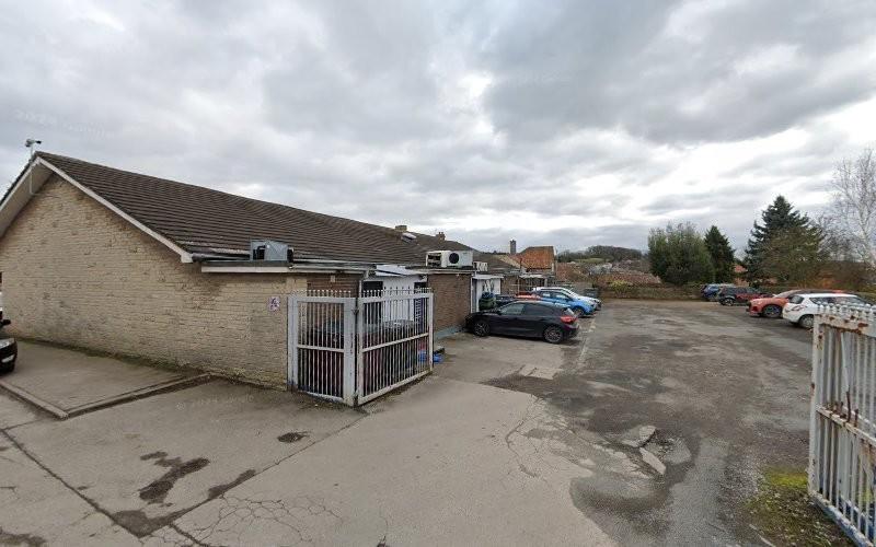 Harthill Launderette and Drycleaners launderette photo