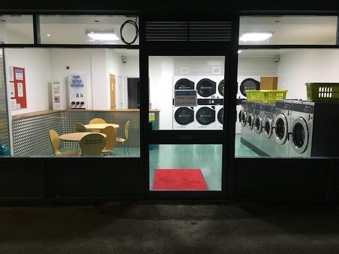 BEAR CROSS LAUNDERETTE launderette photo