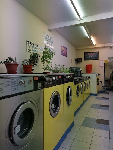 WashStop launderette photo