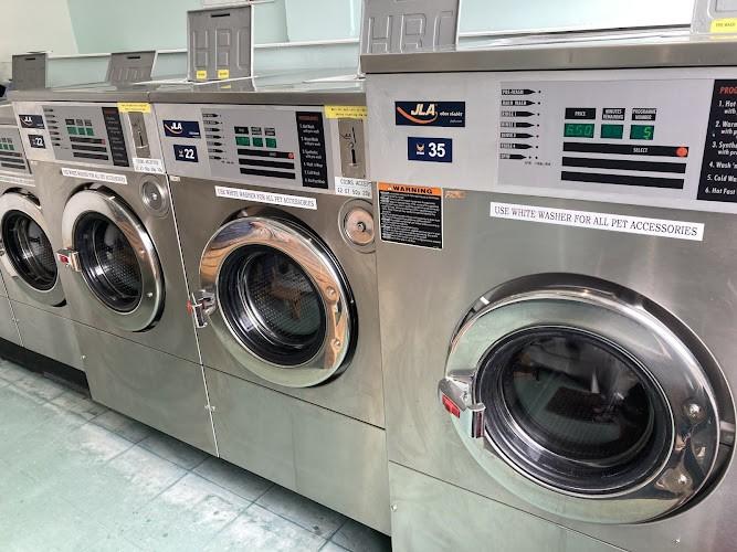 Rhodes Laundrette launderette photo