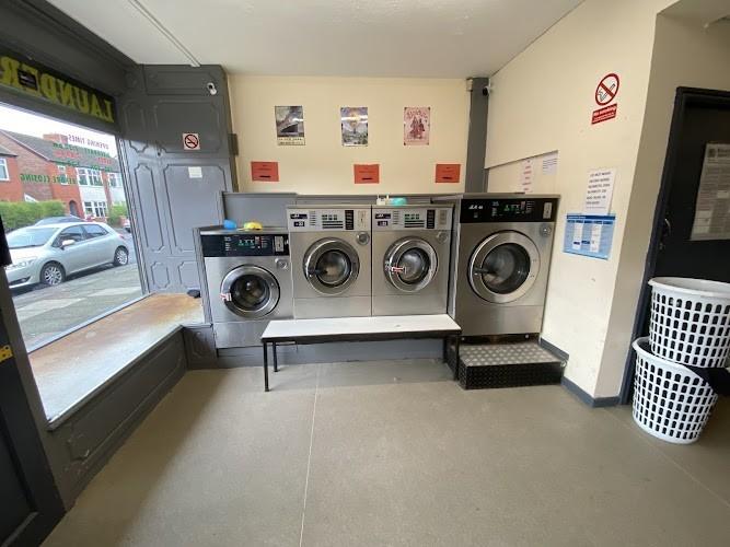 washwell launderette stockport launderette photo