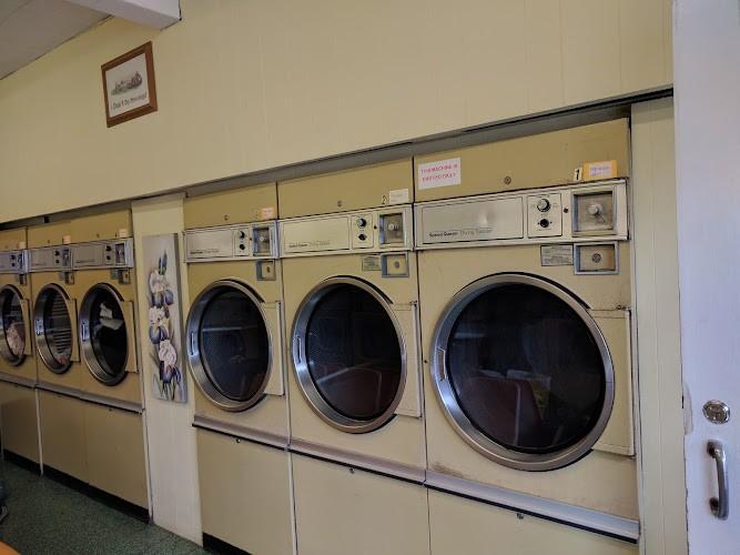 Holbeach Launderette launderette photo