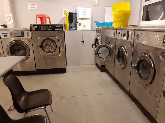 Biscot Coin-op Launderette launderette photo