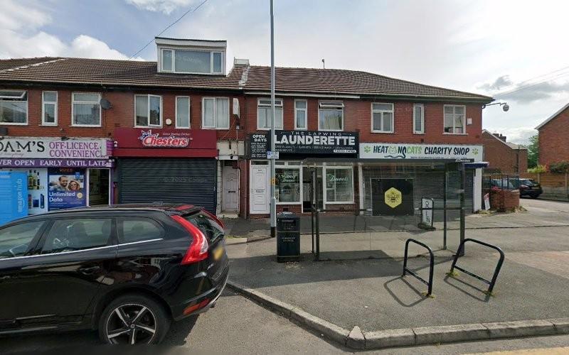Lapwing Launderette launderette photo