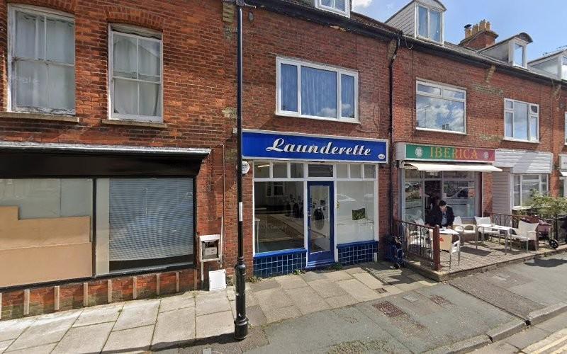 Launderette in Littlehampton launderette photo