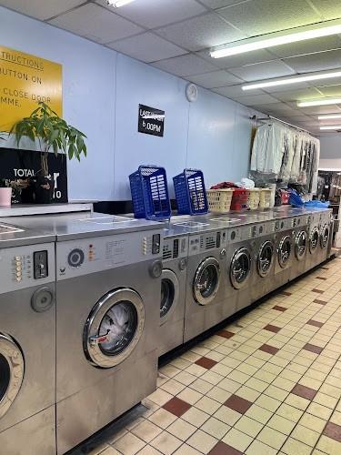 Laundrette in London launderette photo