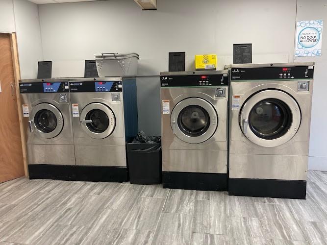 Wormley Launderette launderette photo