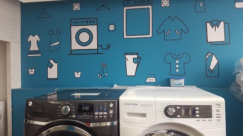 Easy Laundry launderette photo