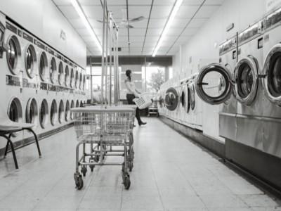 Salfords Launderette launderette photo