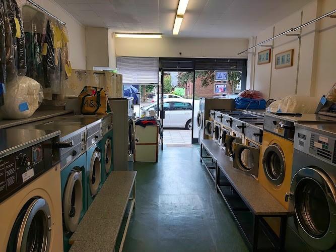 Launderama launderette photo