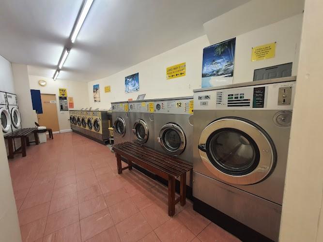 Hersham Launderette launderette photo