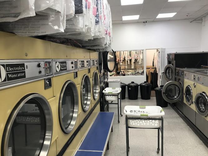 Launderette Center launderette photo