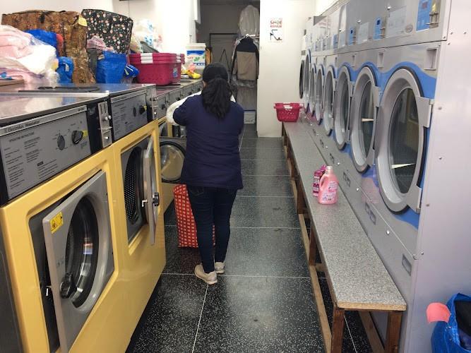 Highbury Laundry launderette photo