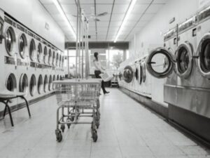 Salfords Launderette