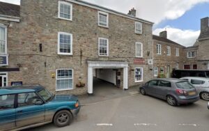 Courtyard Mews And Launderette