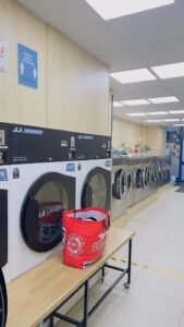 Shakti Launderette - London Road, Croydon
